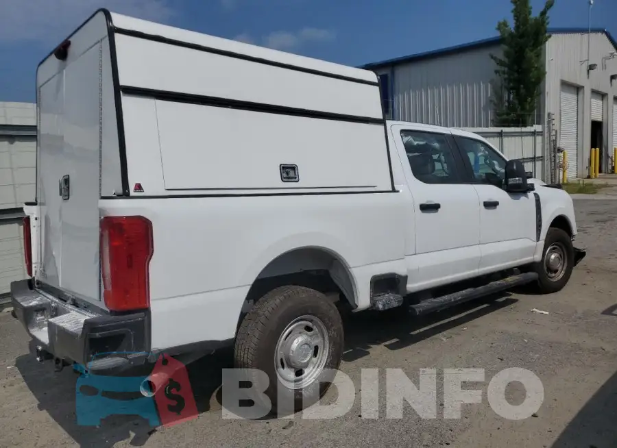 1FT7W2AA6PED80619 Photo# 3