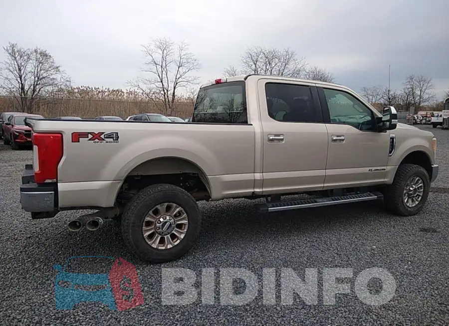 1FT7W2BT0HEF47378 Photo# 4