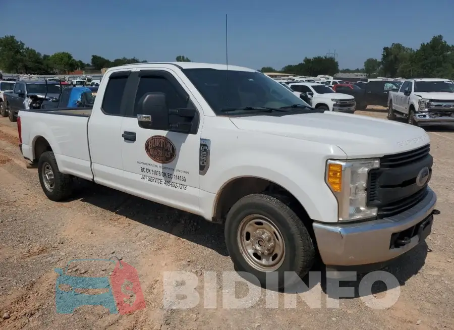 1FT7X2A69HEC89645 Photo# 4