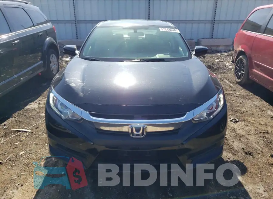 19XFC2F73HE061363 Photo# 5