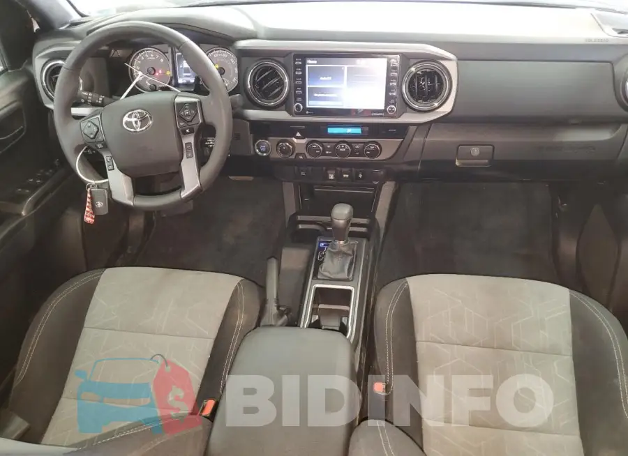 3TMDZ5BNXPM148158 Photo# 8