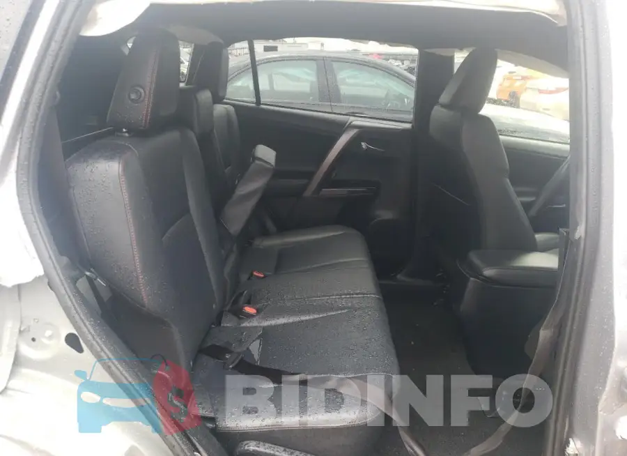JTMJFREV4JD257975 Photo# 10