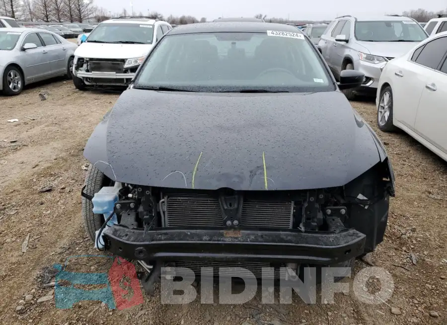 3VW267AJ4GM281599 Photo# 5