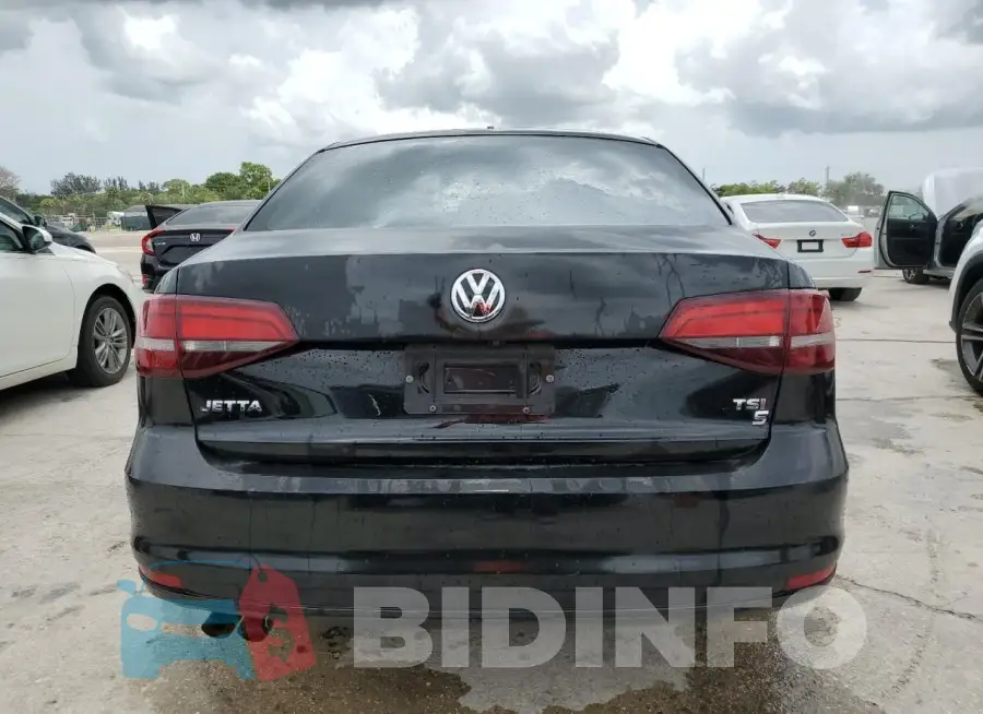 3VW2B7AJ2JM235076 Photo# 6