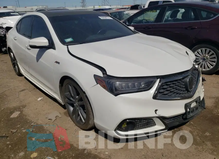 19UUB2F61KA000493 Photo# 4
