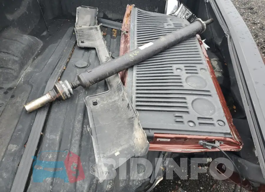1N6BA1F40HN551997 Photo# 13