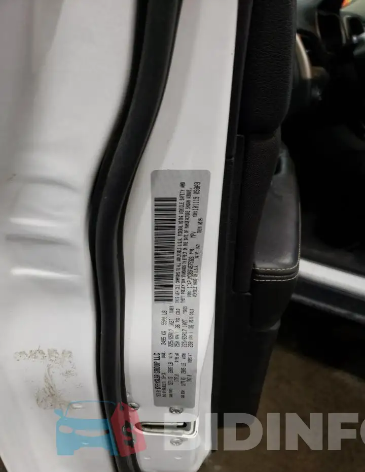 1C4PJMCB5FW575328 Photo# 12