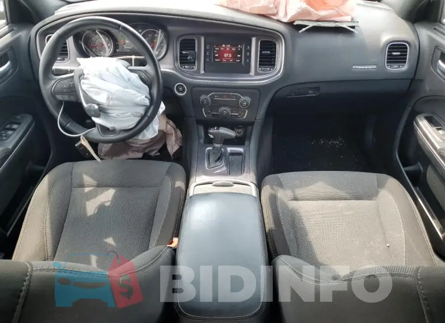 2C3CDXBGXGH140152 Photo# 8