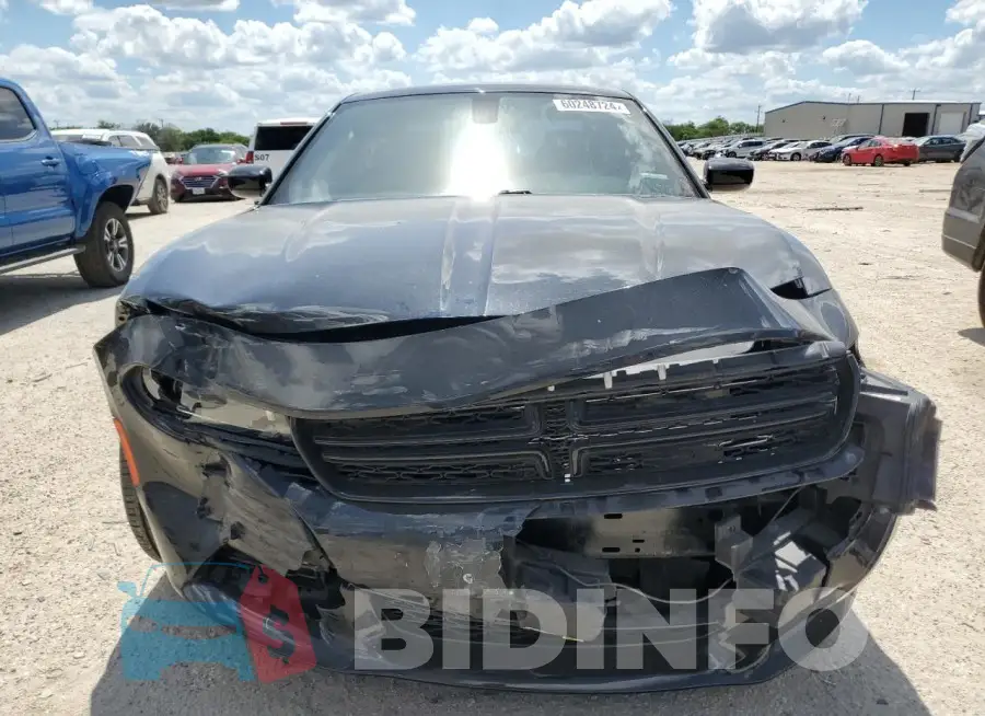 2C3CDXHG1GH199128 Photo# 5