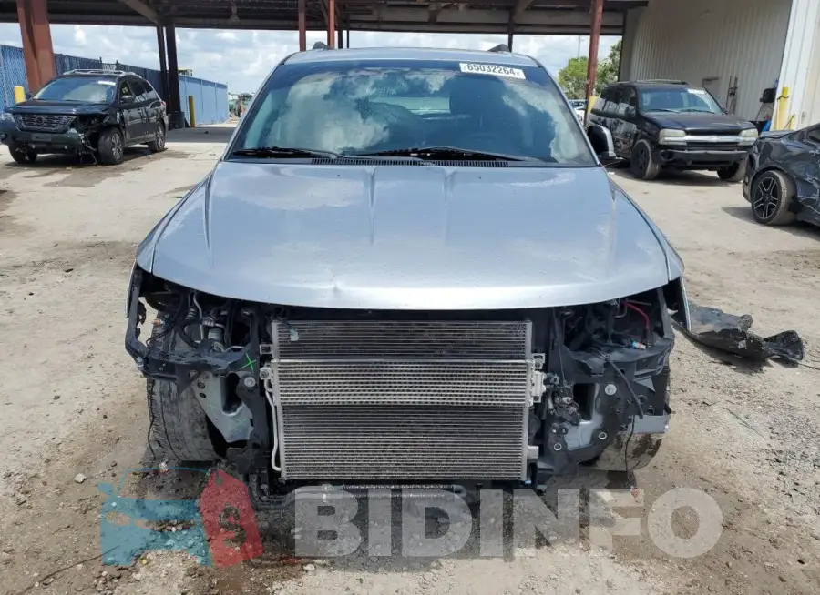 3C4PDCBG6FT637226 Photo# 5