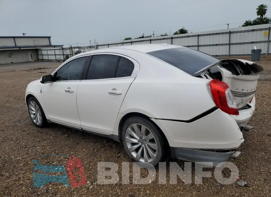 1LNHL9DK1FG607031 Photo# 2