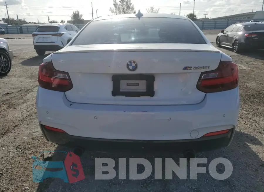 WBA1J7C53FV358185 Photo# 6