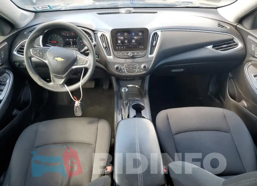 1G1ZD5ST6KF110818 Photo# 8
