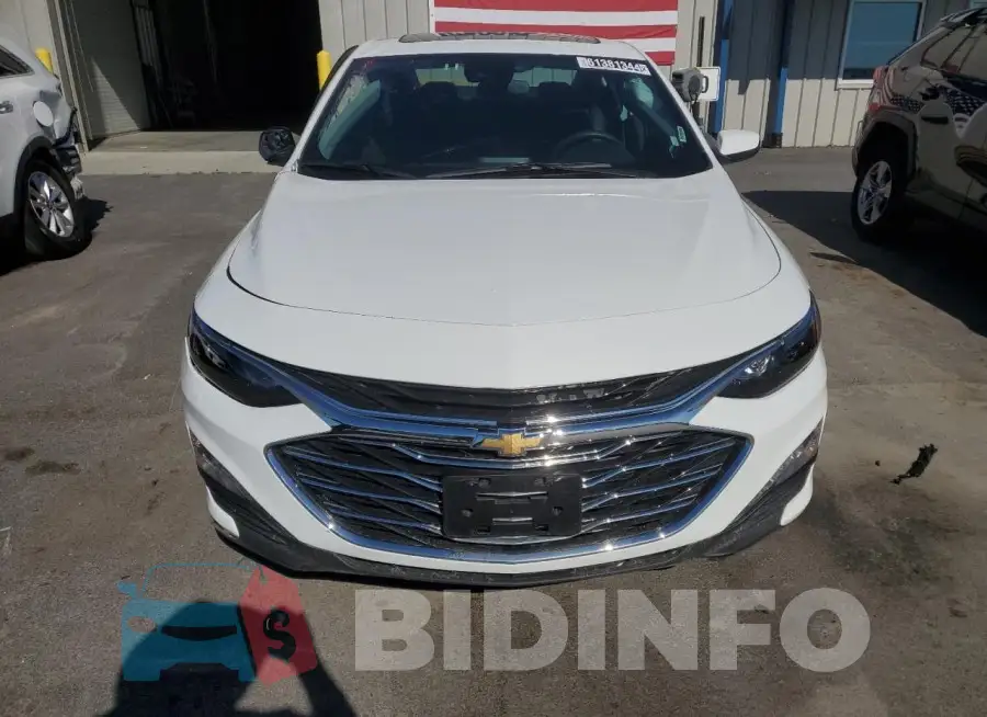 1G1ZD5ST8PF212841 Photo# 5