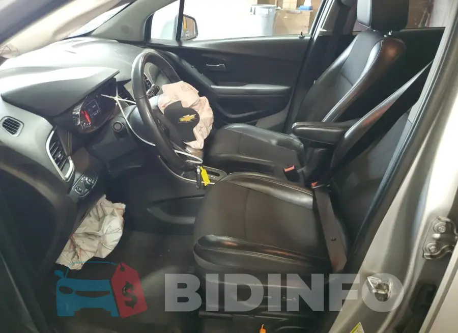 KL7CJLSB2HB227777 Photo# 7