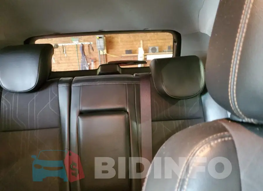 KL7CJLSB2HB227777 Photo# 10