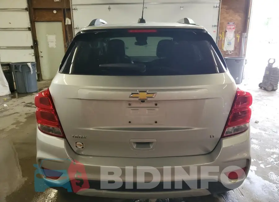 KL7CJLSB2HB227777 Photo# 6