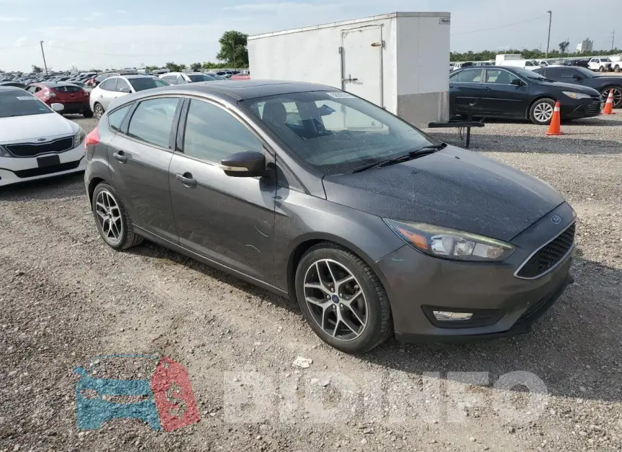 1FADP3M2XHL219560 Photo# 4