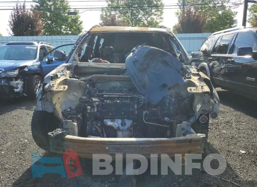 1FM5K8F82FGB82453 Photo# 5