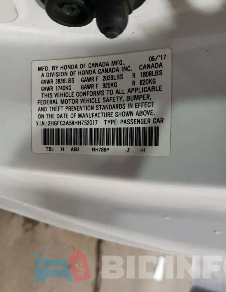 2HGFC3A58HH752017 Photo# 13