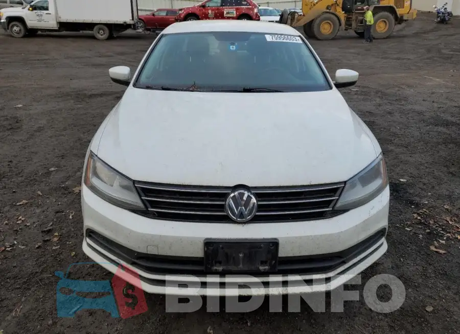 3VW167AJ6HM313272 Photo# 5