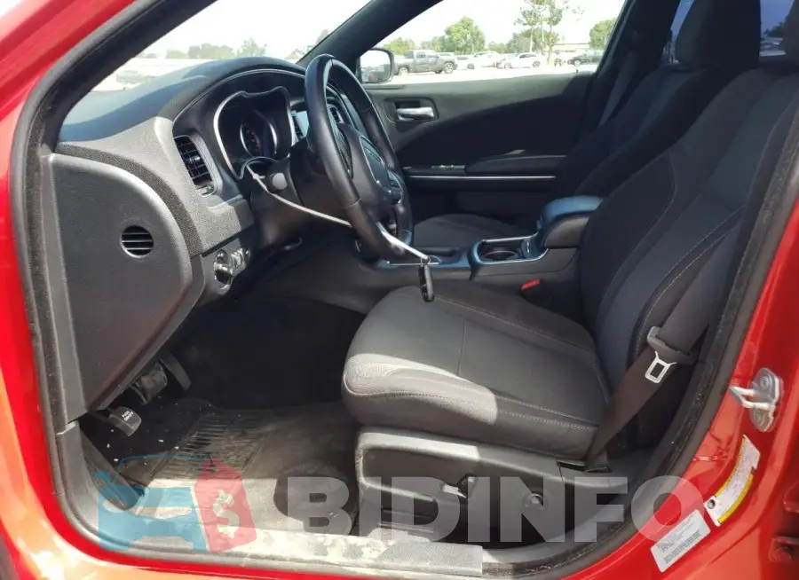 2C3CDXHG6FH728670 Photo# 7