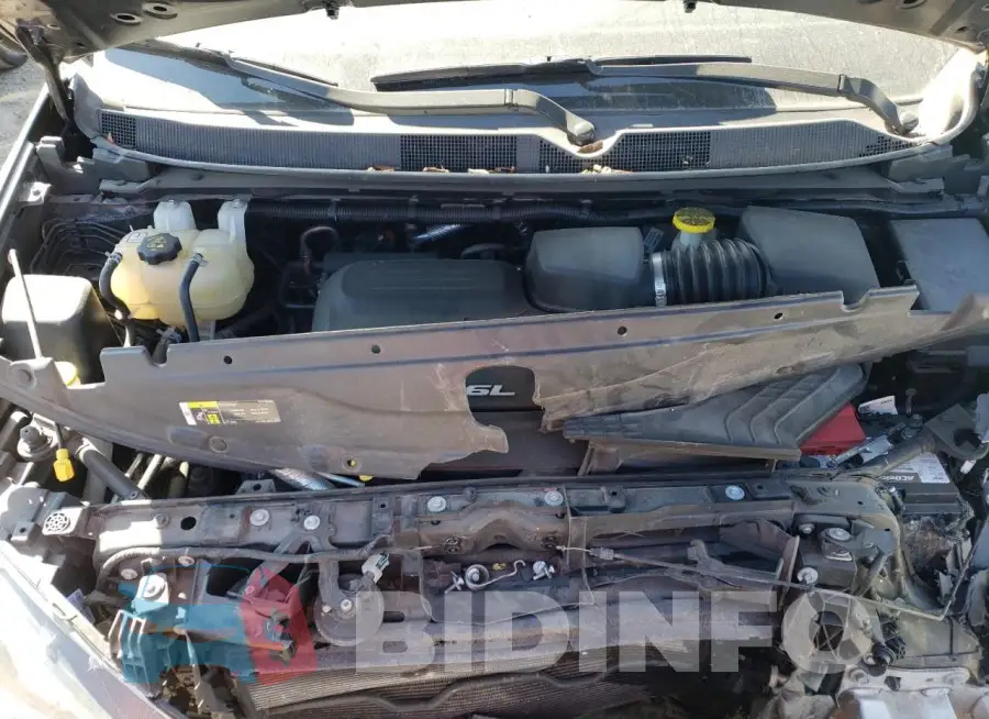 2C4RC1FG1JR235927 Photo# 12