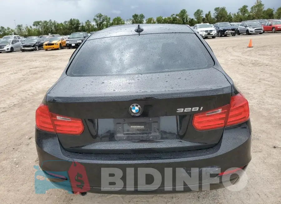 WBA3A5G52FNS91375 Photo# 6
