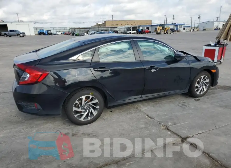 19XFC2F78GE063947 Photo# 3