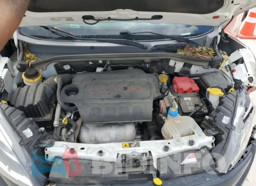 ZFBERFAB4J6L81528 Photo# 11