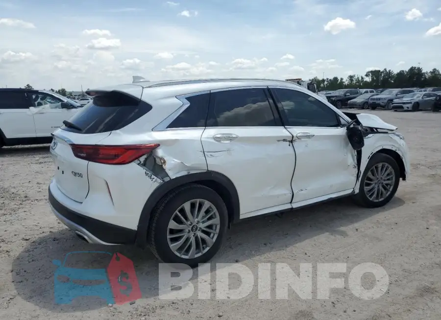 3PCAJ5BA1RF101227 Photo# 3