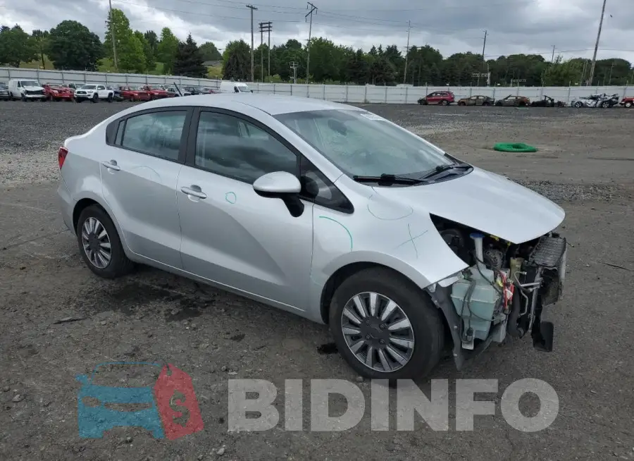 KNADM4A34G6573574 Photo# 4