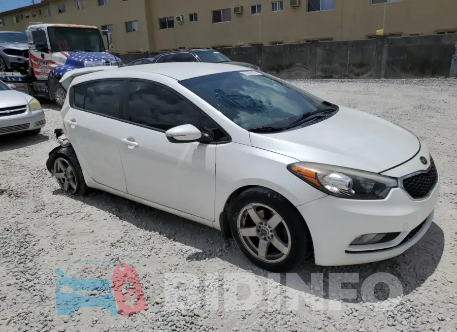 KNAFK5A88G5646841 Photo# 4