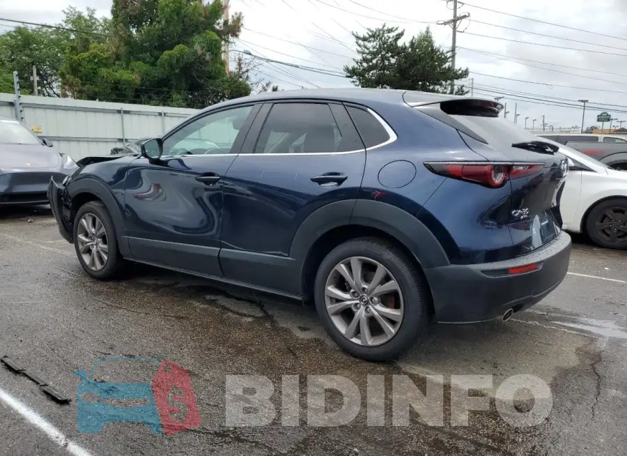 3MVDMBBL7MM235487 Photo# 2