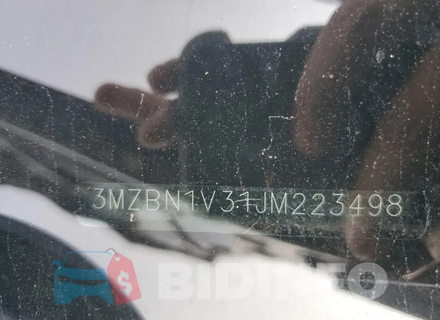 3MZBN1V31JM223498 Photo# 12