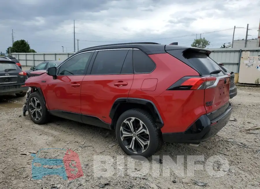 JTMFB3FV2MD002081 Photo# 2