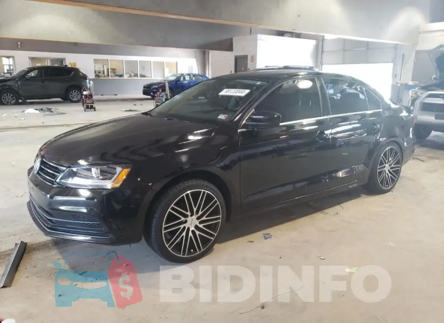 3VW2B7AJ9HM245498 Photo# 1