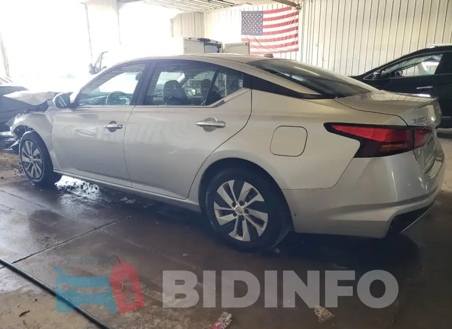 1N4BL4BV9KC174947 Photo# 2