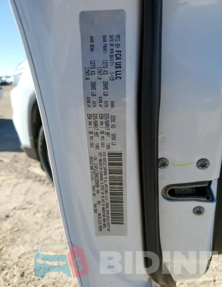 1C4PJLCBXKD359099 Photo# 12