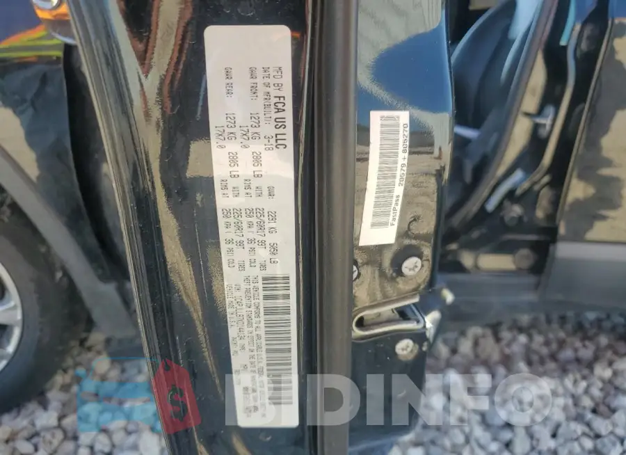 1C4PJLLB7KD144134 Photo# 12