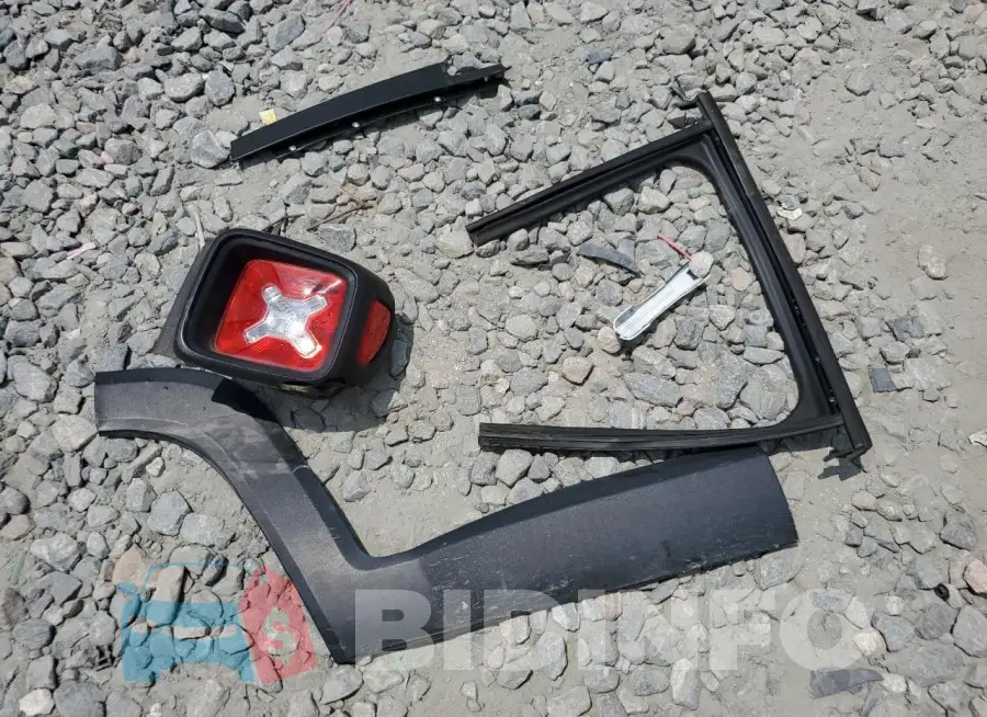 ZACNJAAB6LPL01389 Photo# 12