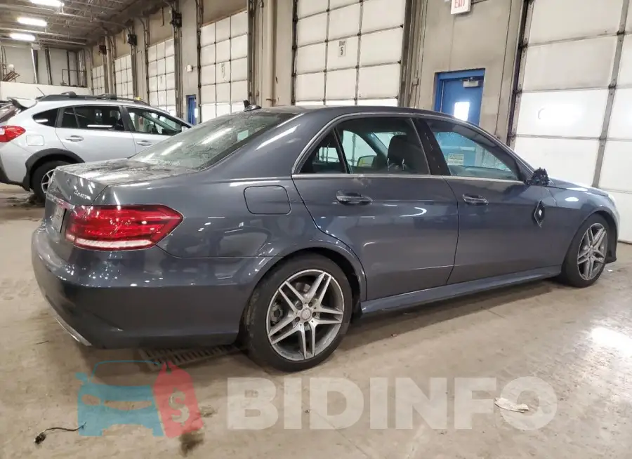 WDDHF8JB2FB111278 Photo# 3