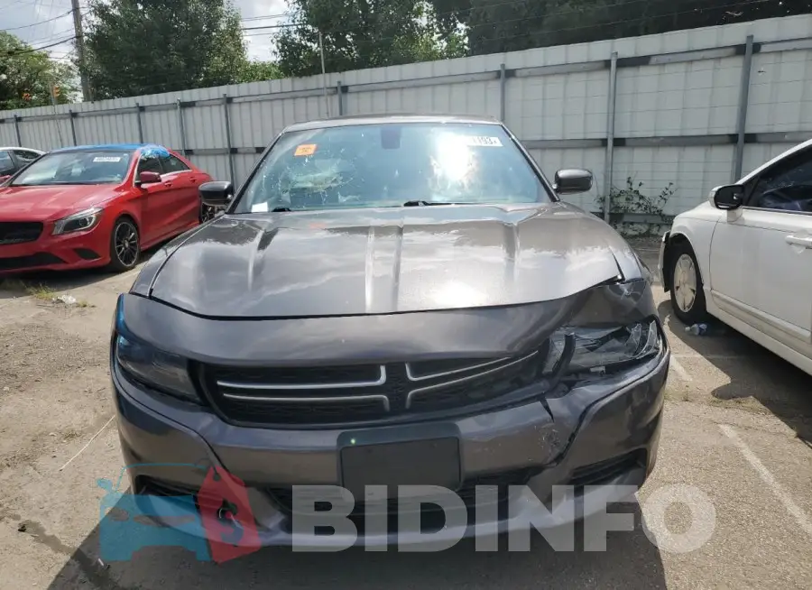 2C3CDXFG9FH871874 Photo# 5