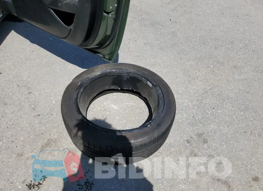 2C3CDZJG6PH649782 Photo# 12