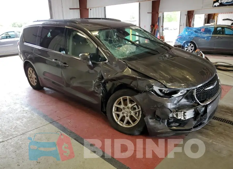 2C4RC1BG2NR148968 Photo# 4