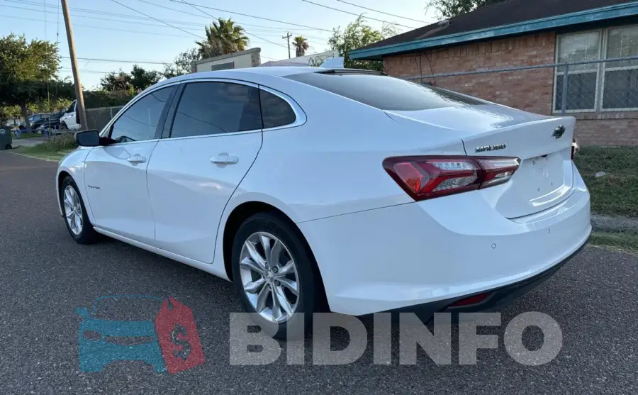 1G1ZD5ST9KF153842 Photo# 3