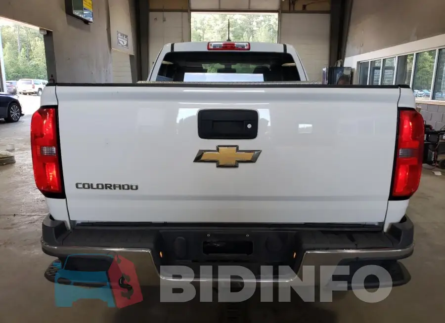1GCHTBEA8H1225358 Photo# 6