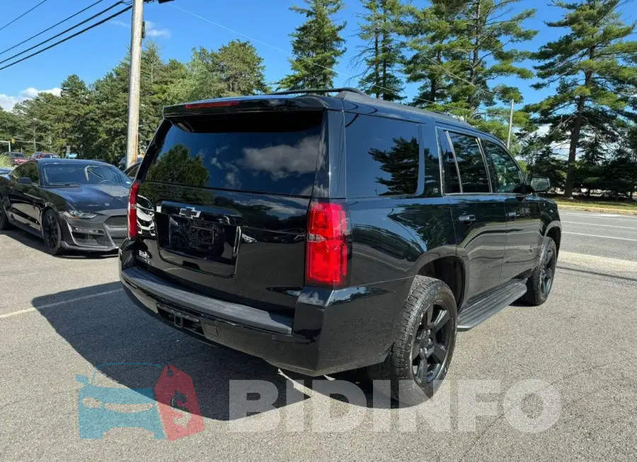 1GNSKBKC9JR288899 Photo# 3