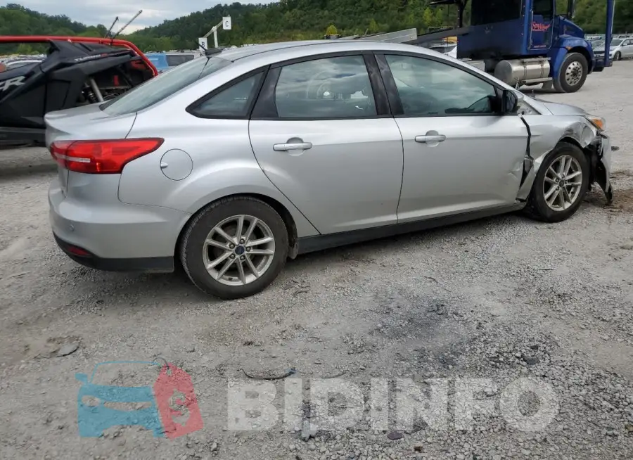 1FADP3F28GL293166 Photo# 3