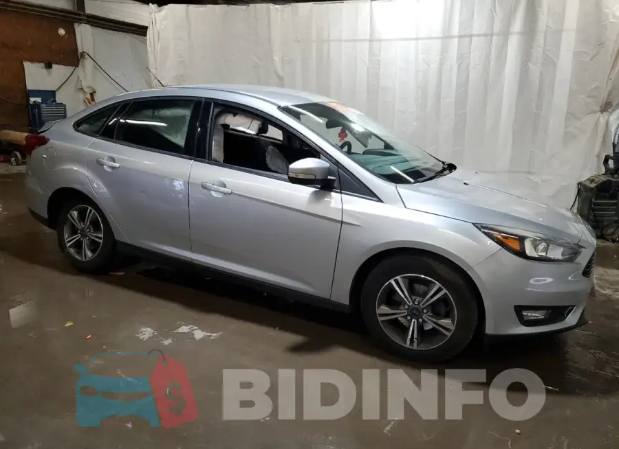 1FADP3FE4HL250908 Photo# 4